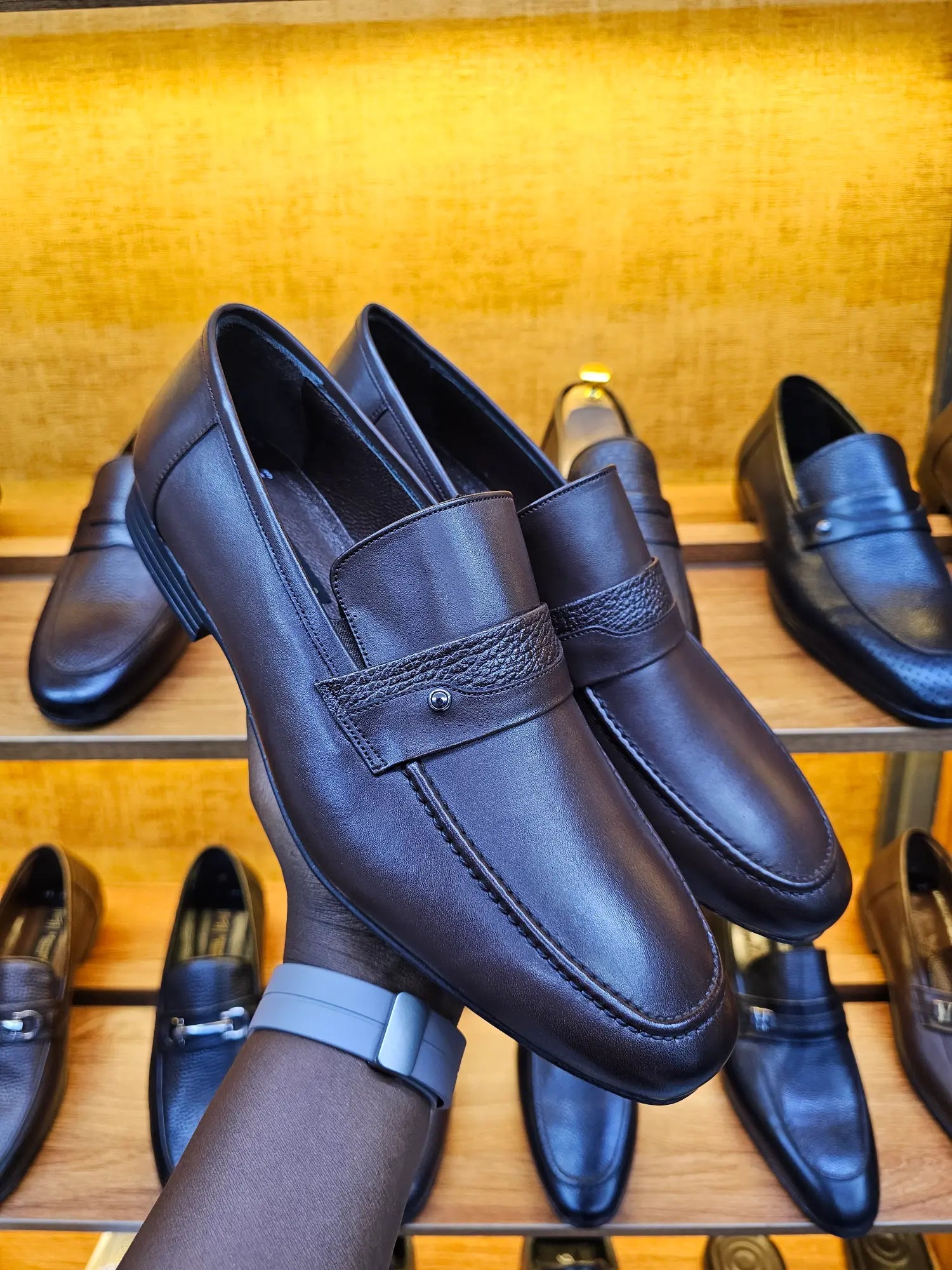 Infynite Regent Brown Leather Loafers