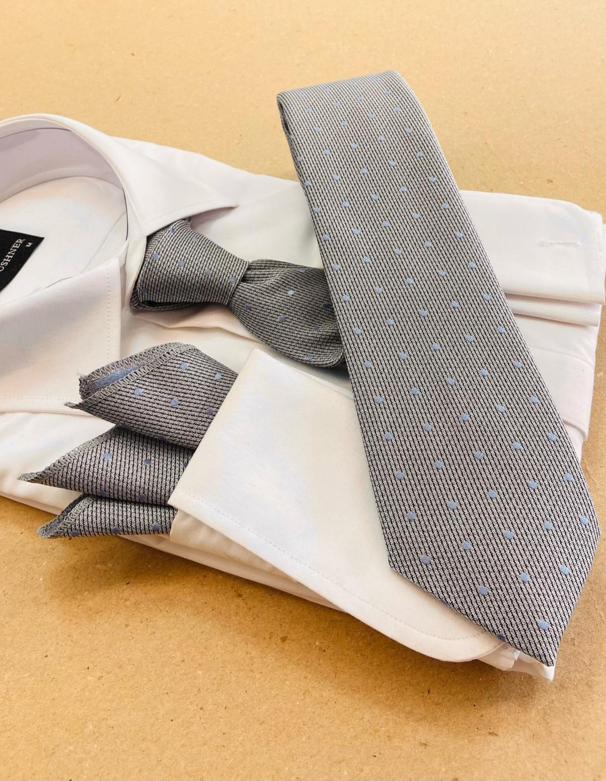 Infynite Grey Polka Necktie Set