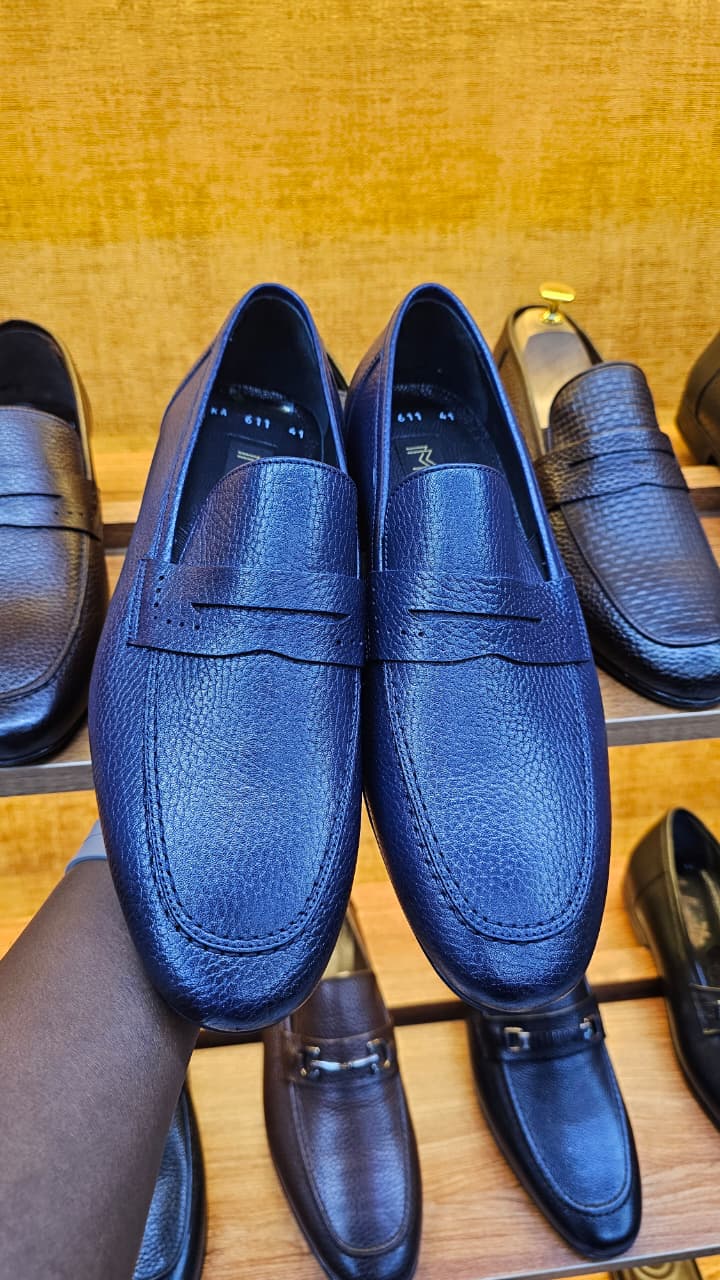 Infynite Classic Leather Penny Loafers