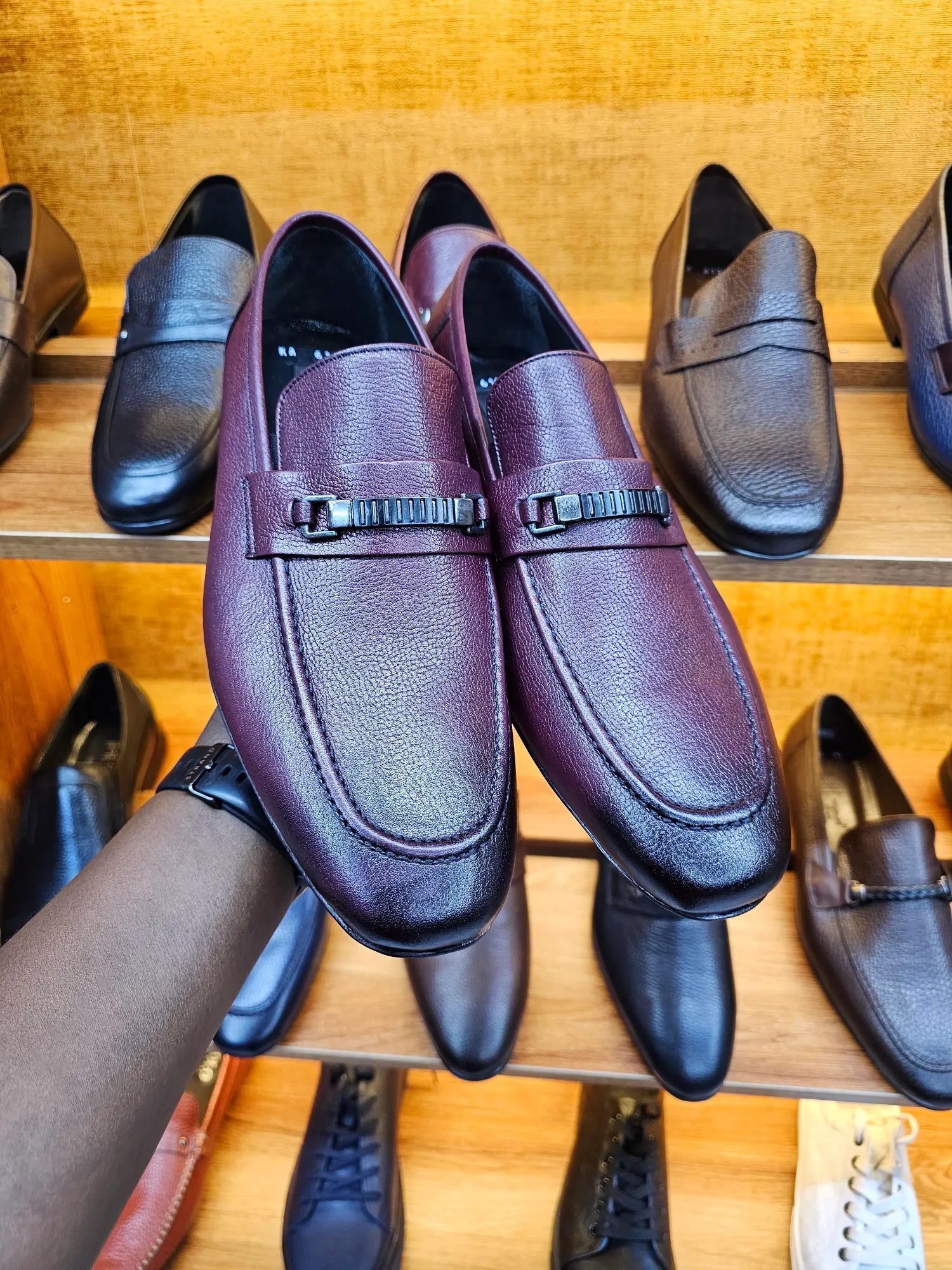 Infynite Pebble-Grain Leather Loafers