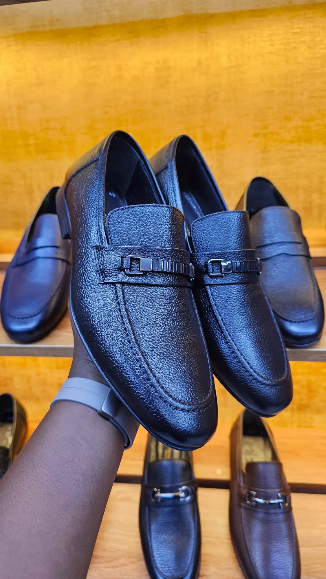 Infynite Pebble-Grain Leather Loafers