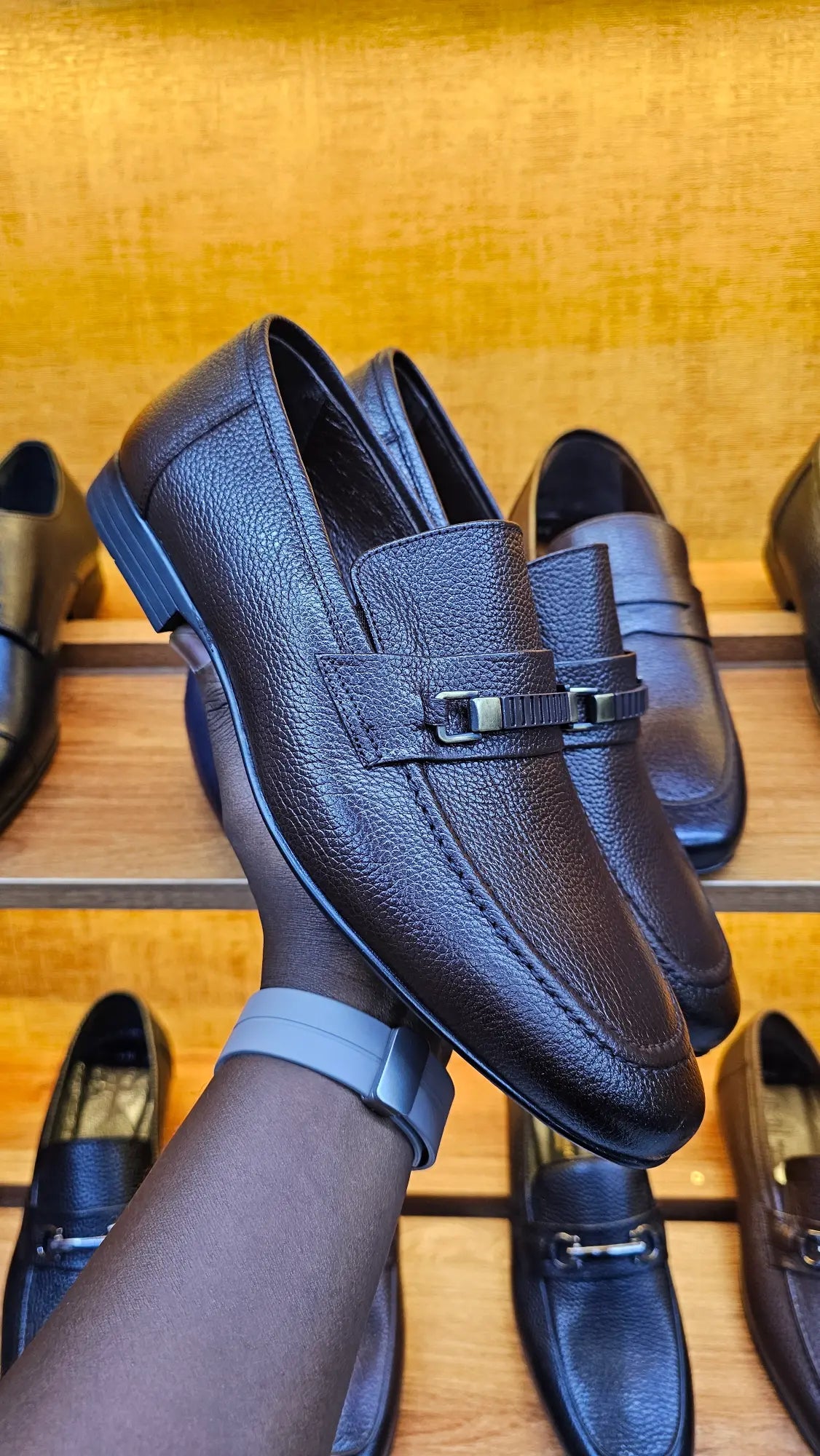 Infynite Pebble-Grain Leather Loafers