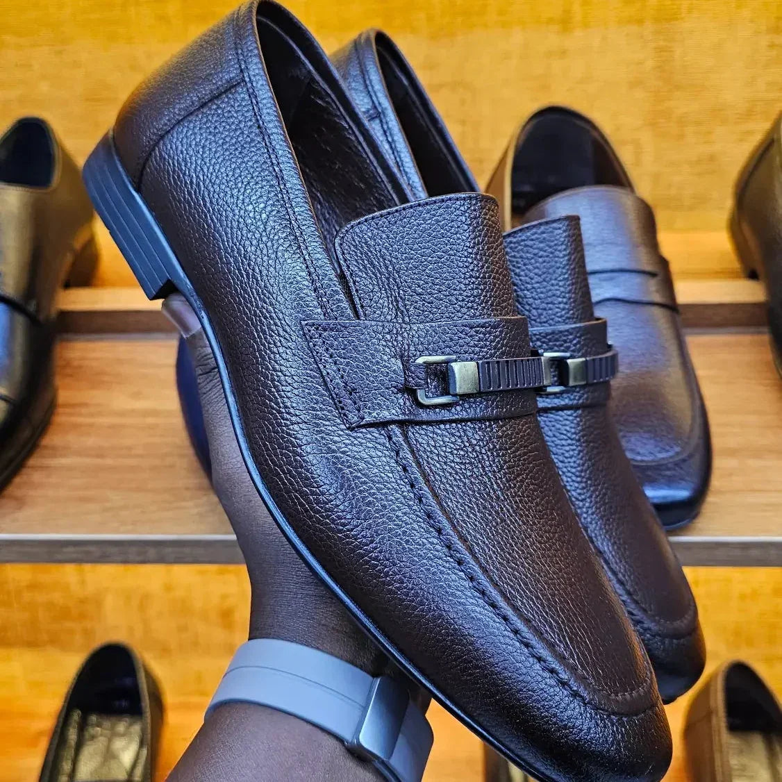 Casual Shoes for Men – Everyday Comfort, Refined Style