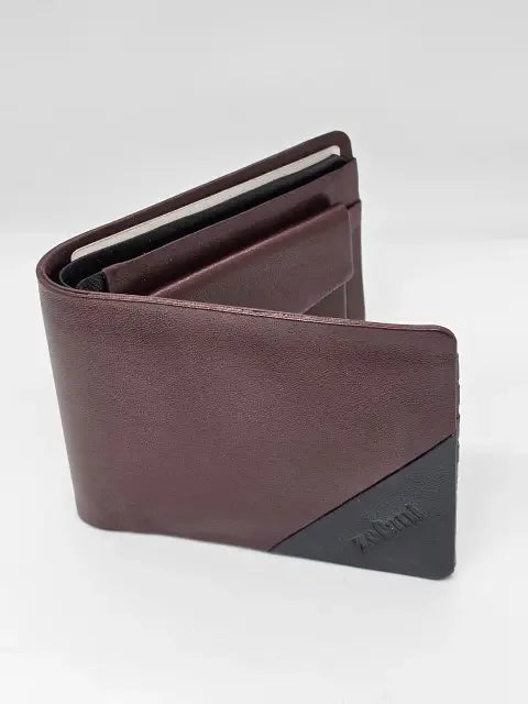 Two fold wallets