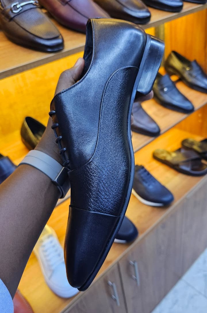 Infynite Noir Texture Cap-Toe Oxford - Infynite