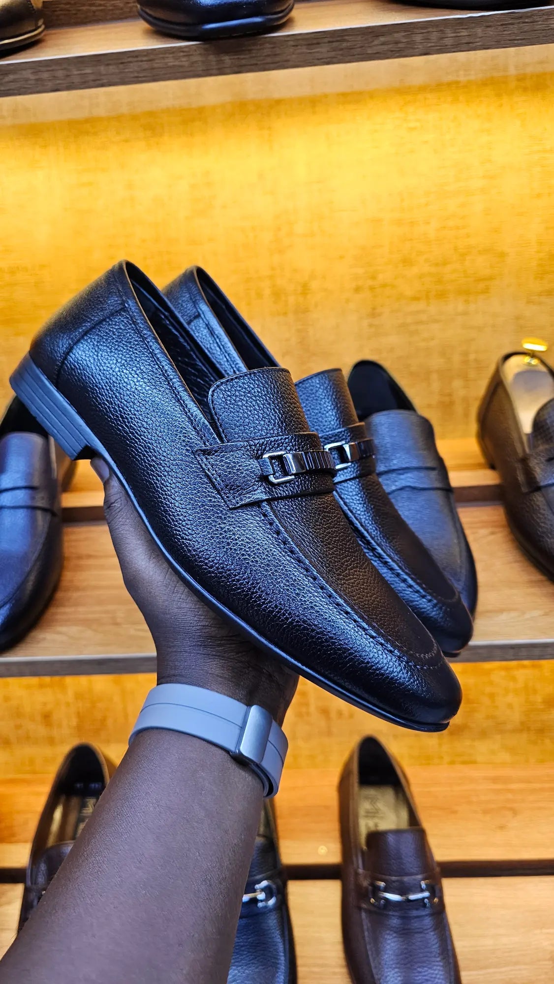 Infynite Pebble-Grain Leather Loafers